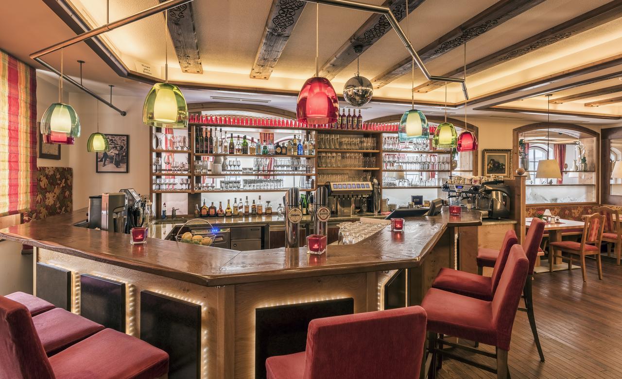 阿尔盆兰德酒店 上陶恩 外观 照片